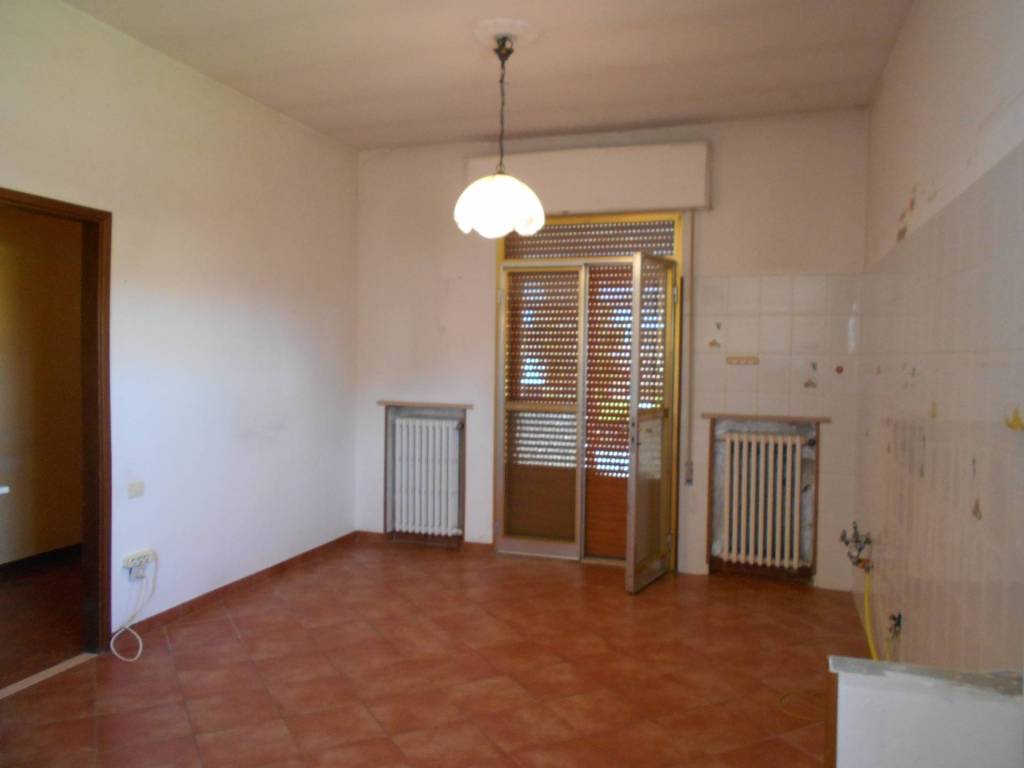 Appartamento a Portomaggiore in VIA G. BRUNO, 42 - Foto 2