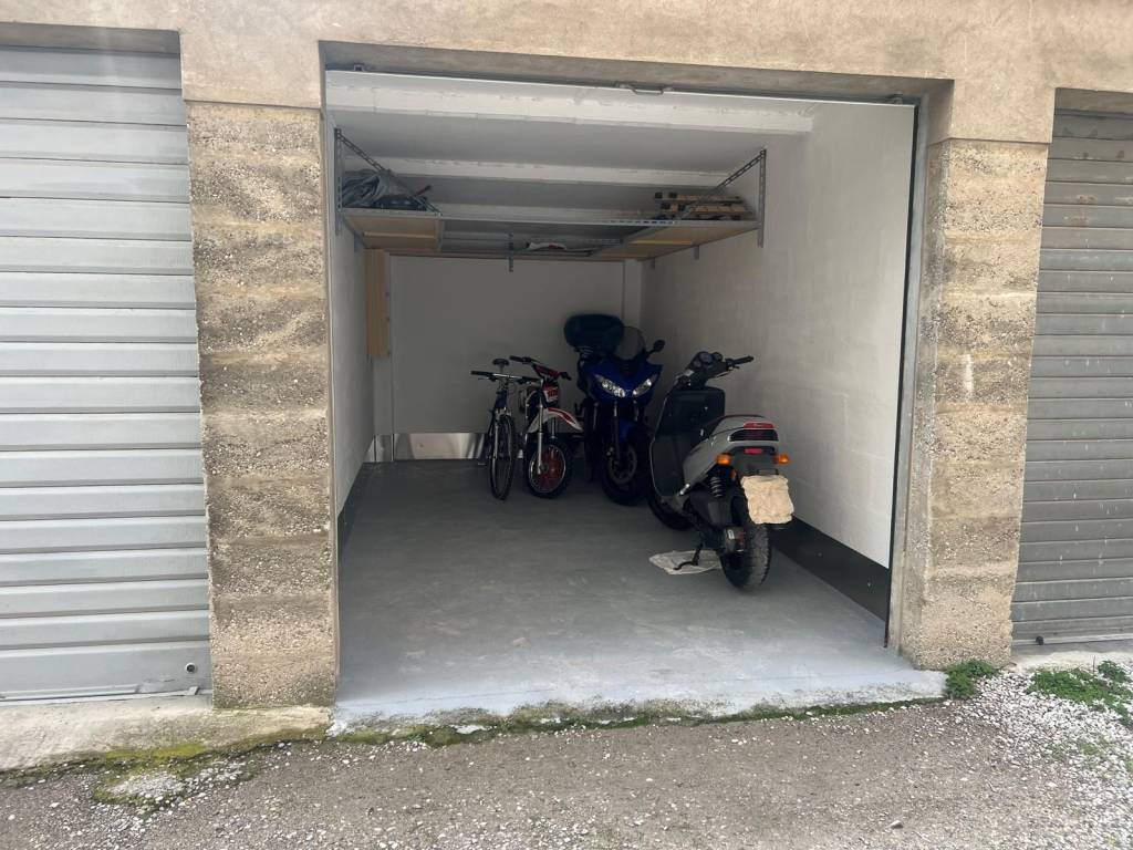 Box / garage a Trieste in Via delle Milizie - Foto 3