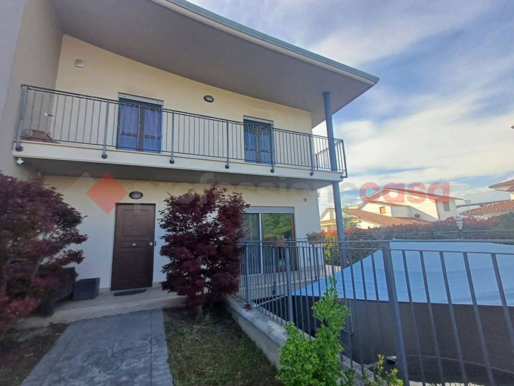 Villa a Ceprano in VIA CORNETE, SNC - Foto 2