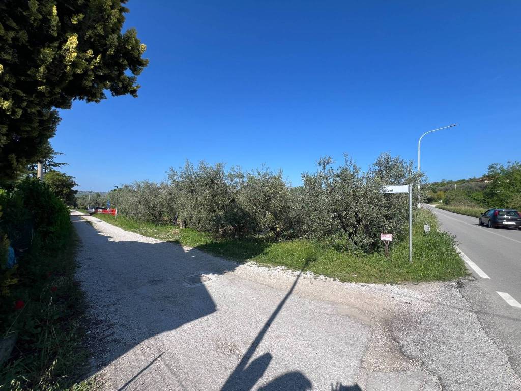 Terreno a Atri in Via dei Pini - Foto 5
