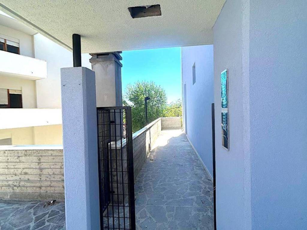 Appartamento a Teramo in via cona - Foto 5