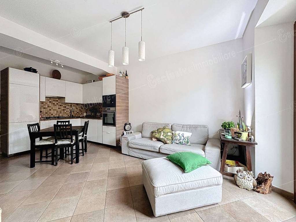 Appartamento a Castelfidardo in Via Oberdan, 10 - Foto 4