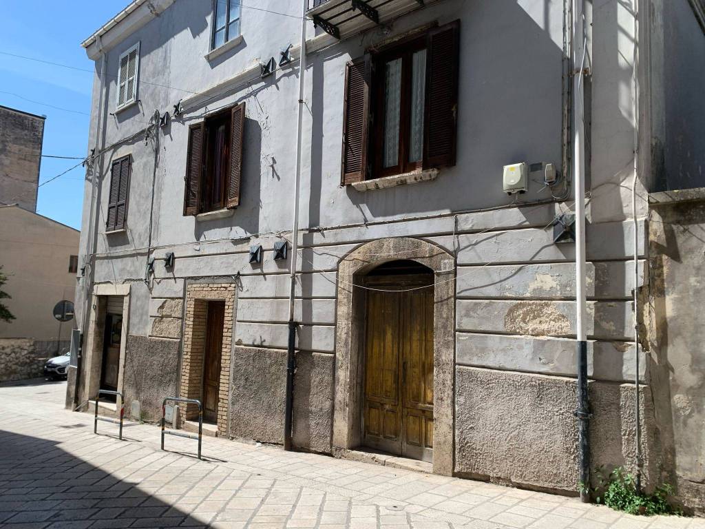 Appartamento a Isernia in Via Renato Lorusso - Foto 2