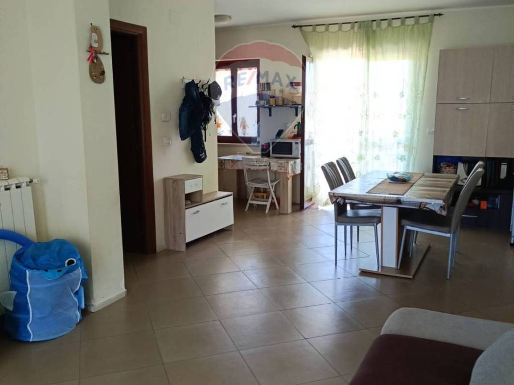 Appartamento a Foligno in Via Monte Falterona - Foto 4