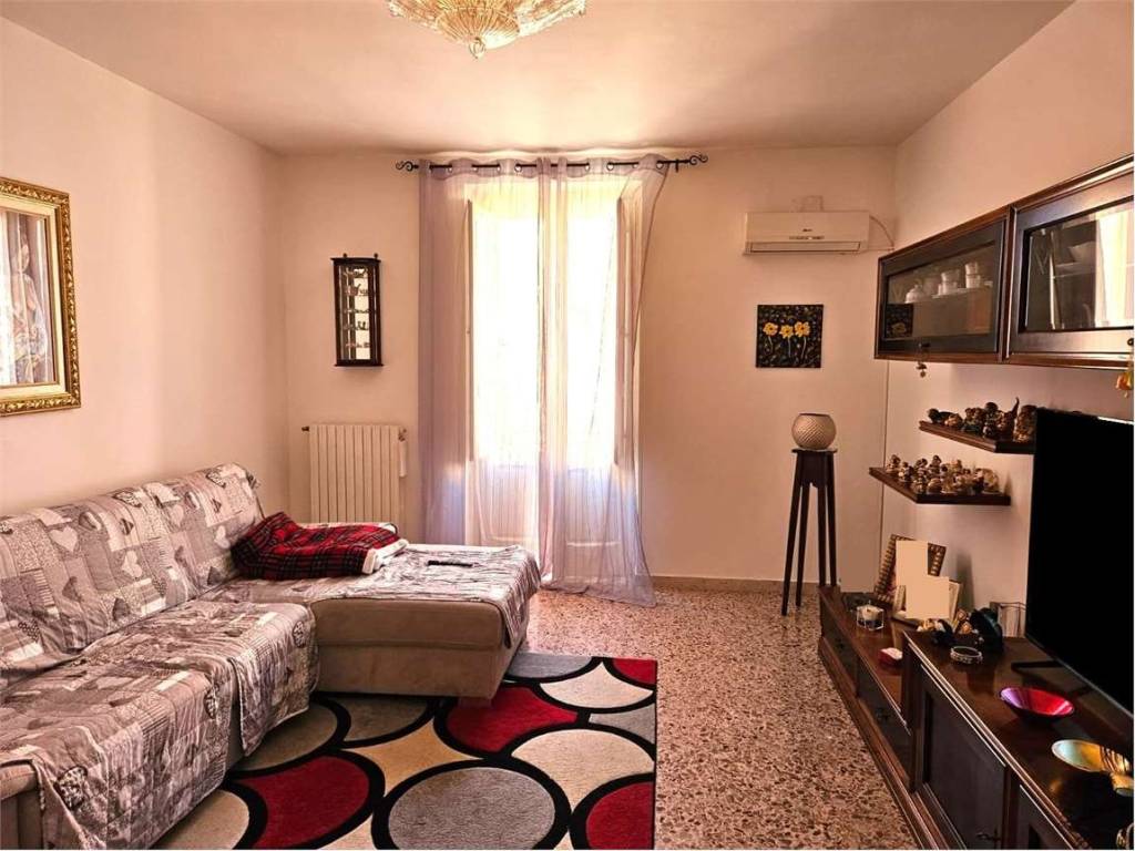 Appartamento a Brindisi in Via Sicilia, 23 - Foto 2