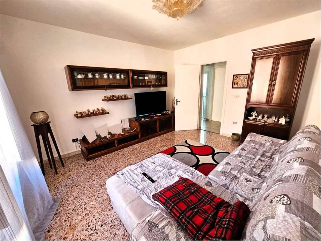 Appartamento a Brindisi in Via Sicilia, 23 - Foto 4