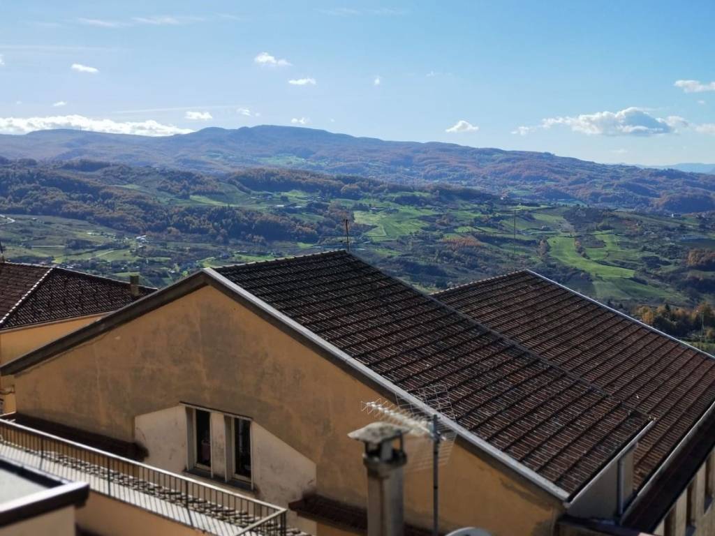 Casa indipendente a Avigliano in vico dell'amore 7 - Foto 2