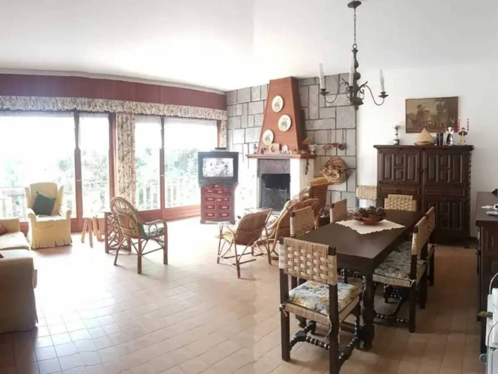 Appartamento a Selvino in Via Aviatico - Foto 4