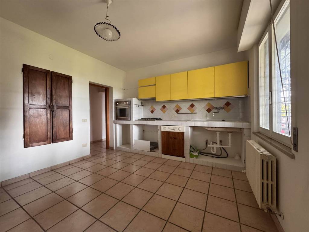 Appartamento a Fano in LOCALITà RONCOSAMBACCIO, 160 - Foto 2