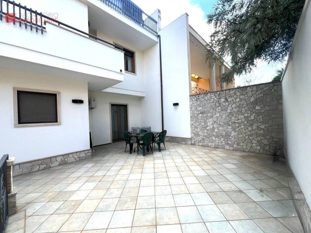 Villa a Lecce in Via Luigi Tasselli, - Foto 4