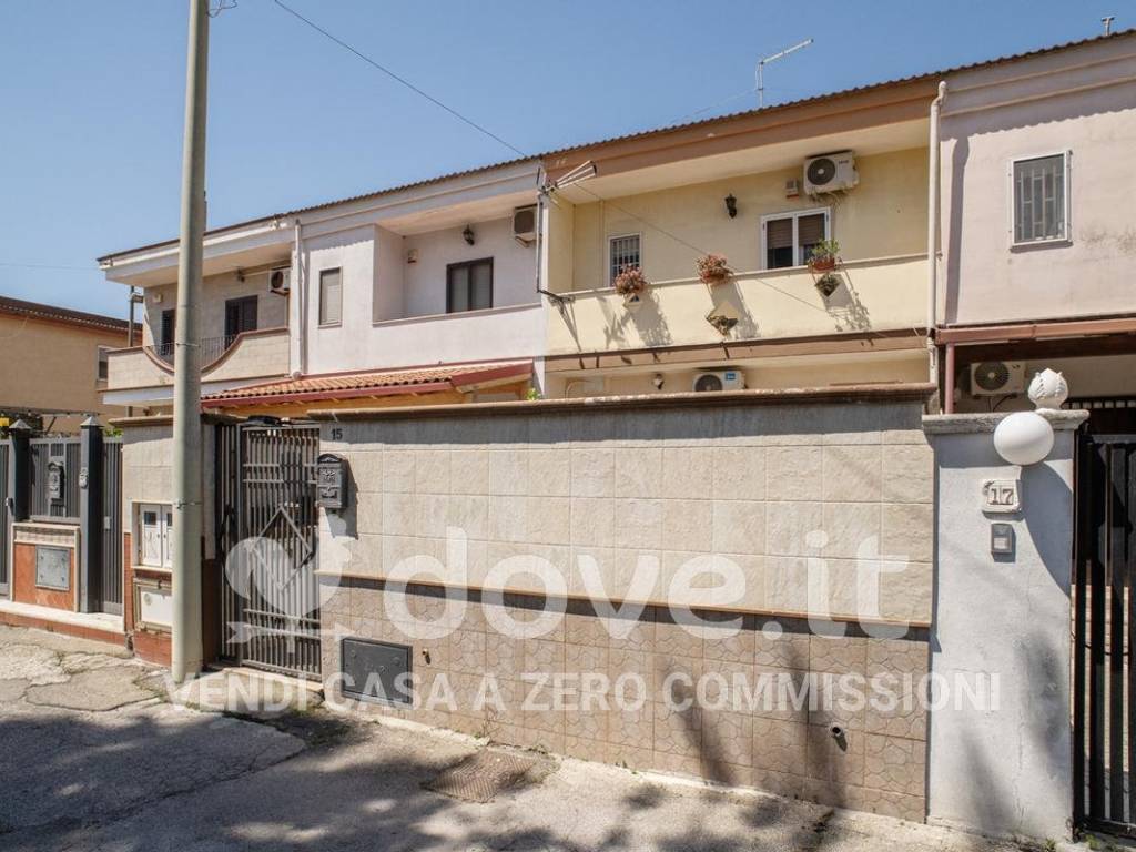 Villetta a schiera a Taranto in Via Fior di Salvia, 15 - Foto 2