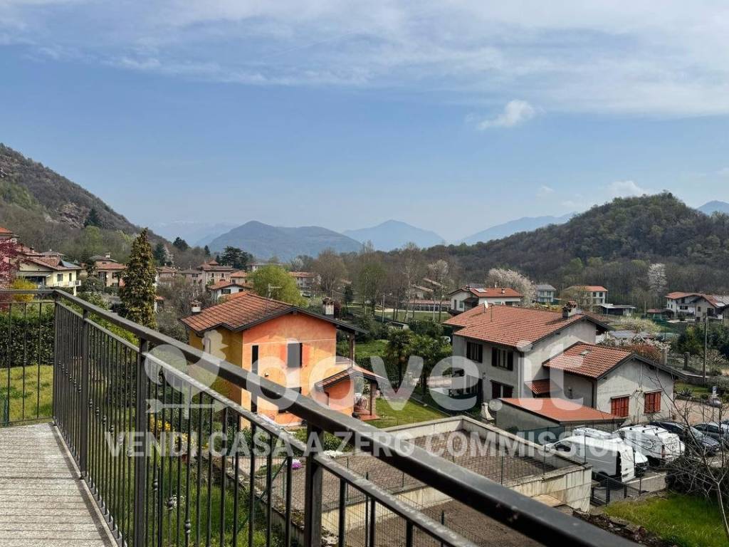 Villetta a schiera a Cuasso al monte in Via Scampini, 23 - Foto 3