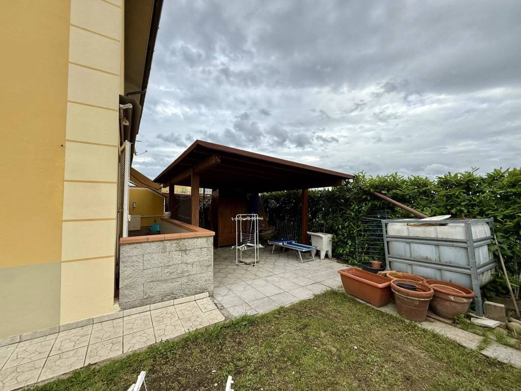 Villetta a schiera a Pescia - Foto 4
