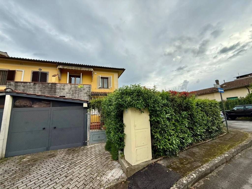 Villetta a schiera a Pescia - Foto 5