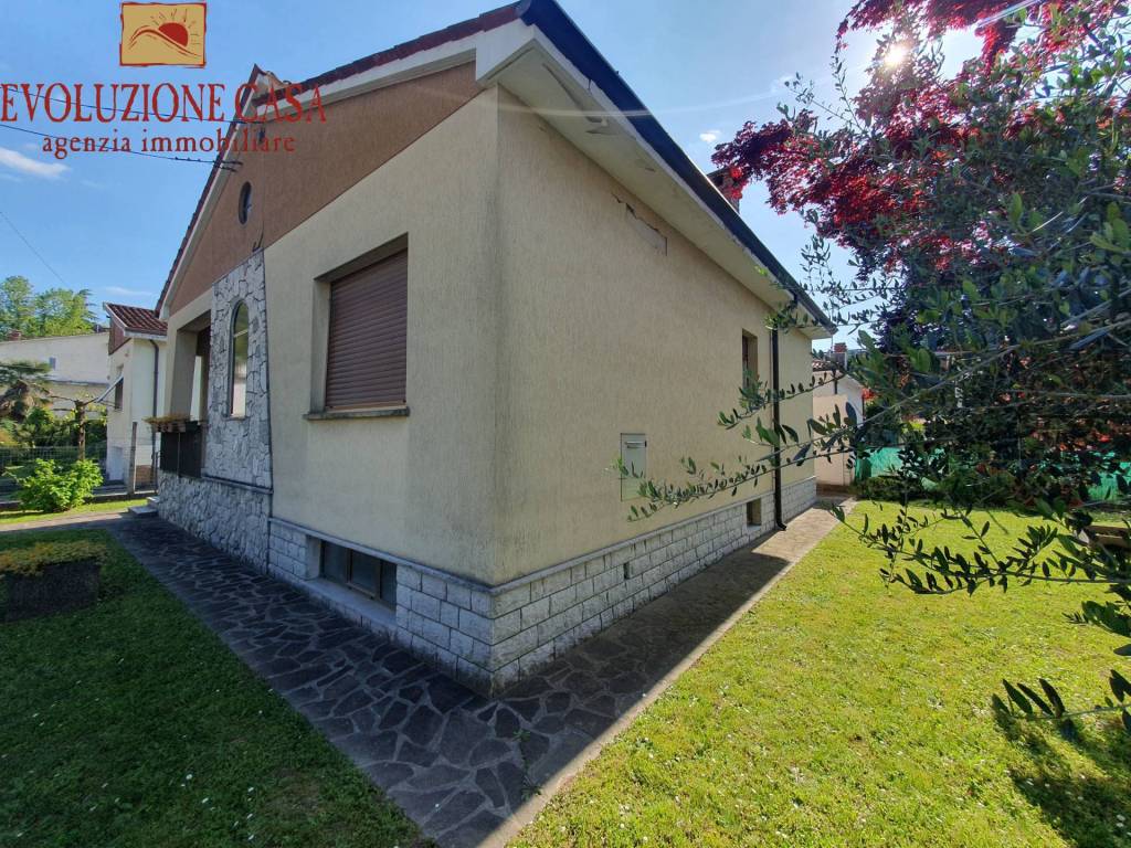 Casa indipendente a Ronchi dei legionari in via goffredo mameli, 9 - Foto 3