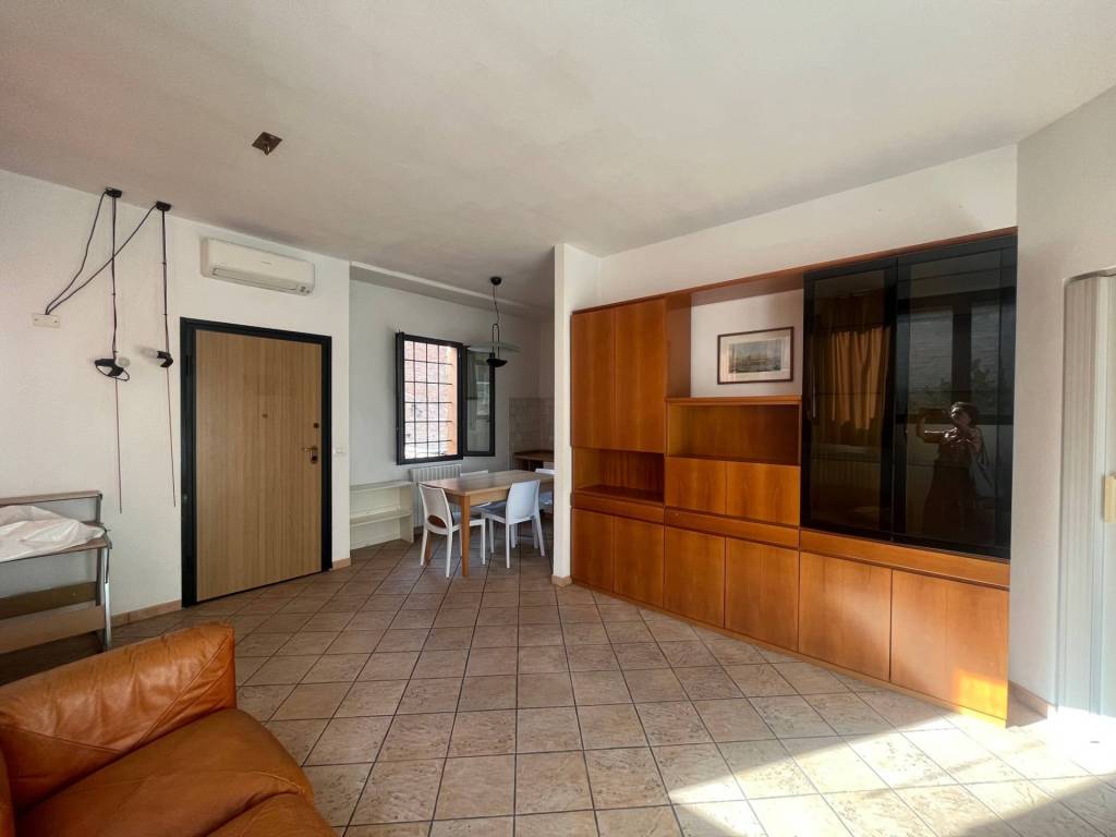 Appartamento a Ferrara in Via Delle Scienze - Foto 4