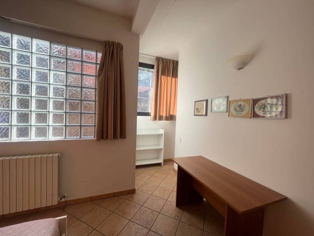 Appartamento a Ferrara in Via Delle Scienze - Foto 5