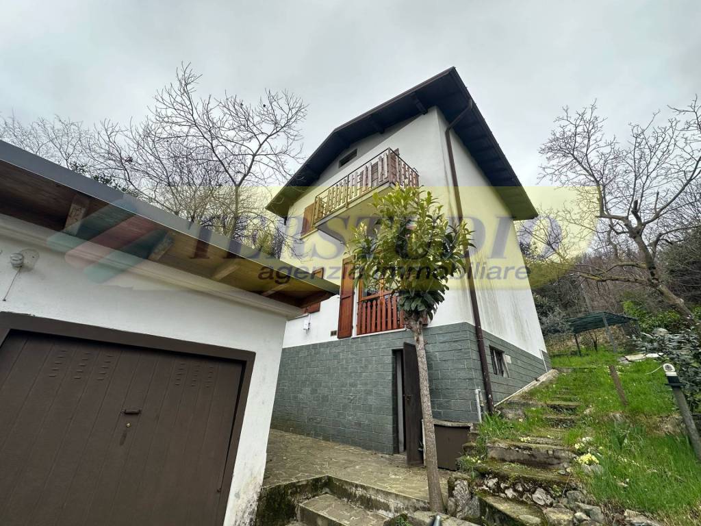 Villa a Olginate in Via Belvedere, 59 - Foto 2