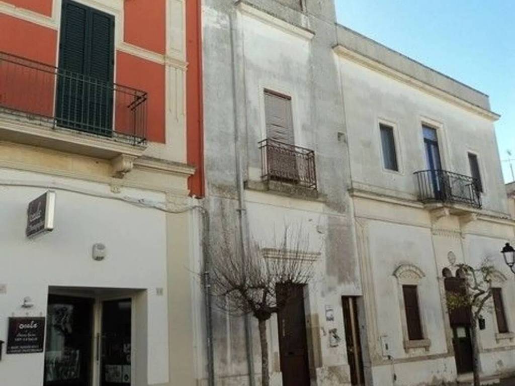 Appartamento a Cutrofiano in Via Vittorio Emanuele Iii S.N.C. - Foto 2