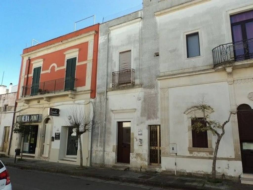 Appartamento a Cutrofiano in Via Vittorio Emanuele Iii S.N.C. - Foto 3