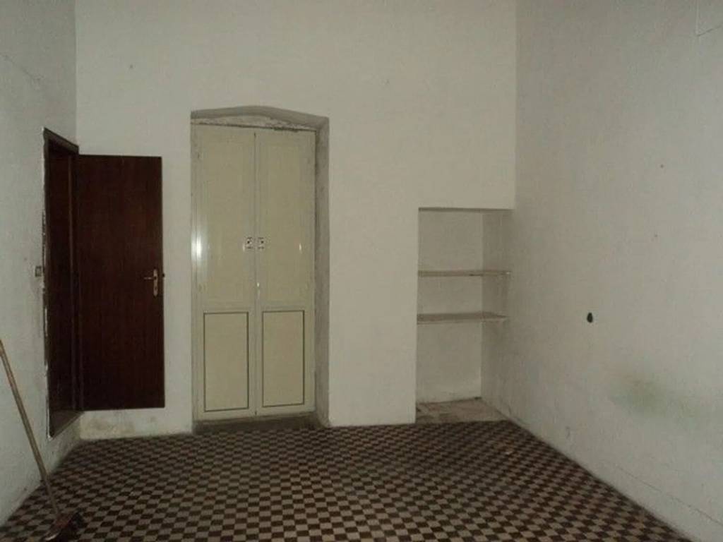 Appartamento a Cutrofiano in Via Vittorio Emanuele Iii S.N.C. - Foto 4