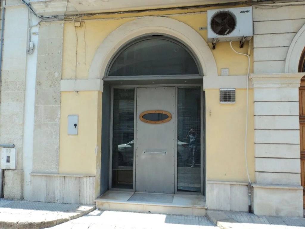 Immobile a Cutrofiano in Via Umberto I S.N.C. - Foto 3