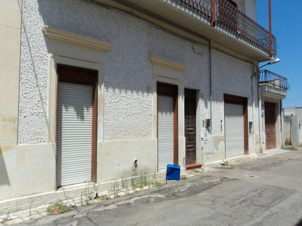 Villa a Cutrofiano in Via Giacomo Leopardi, 13 - Foto 3