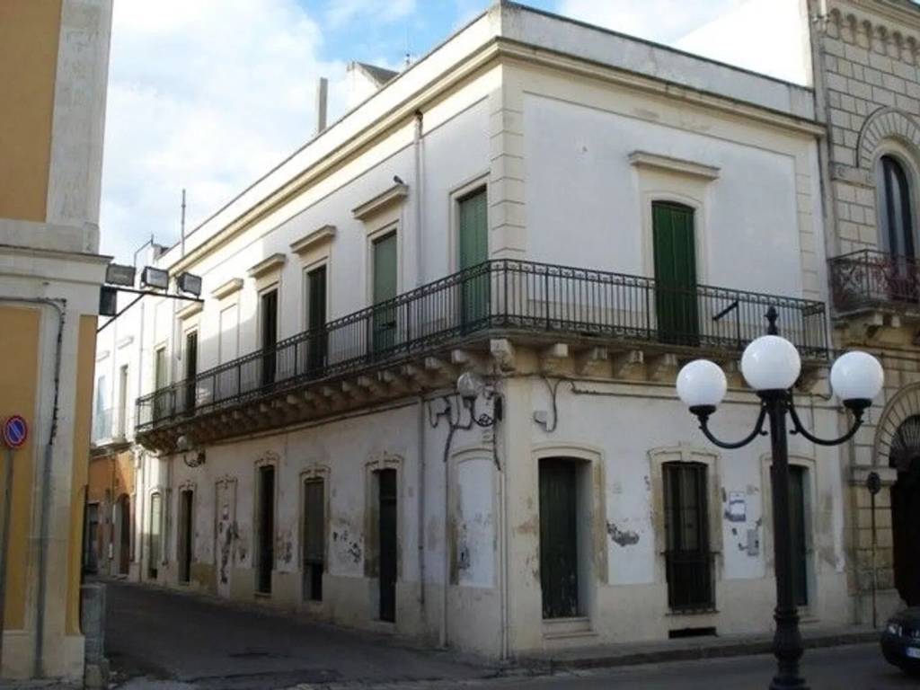 Villa a Cutrofiano in Via Umberto I S.N.C. - Foto 4