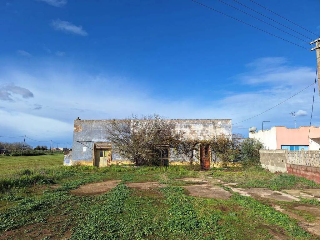 Rustico / casale a Cutrofiano in Vicinale Petrore S.N.C. - Foto 2