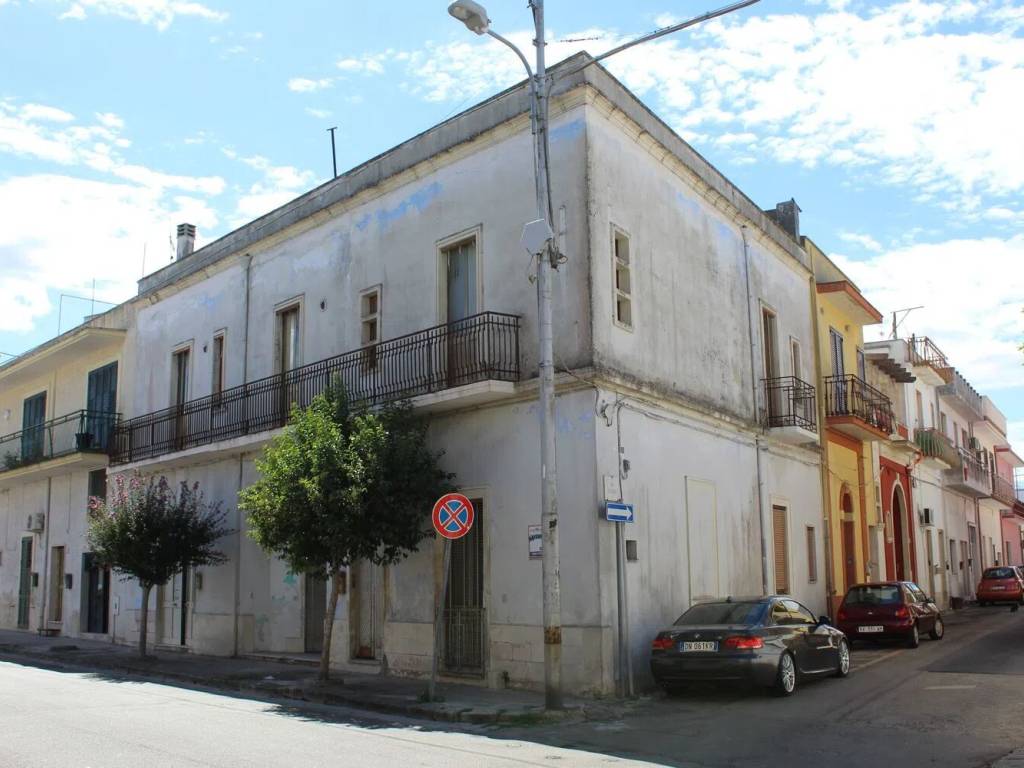 Villa a Cutrofiano in Via Xxv Aprile, 23 - Foto 4