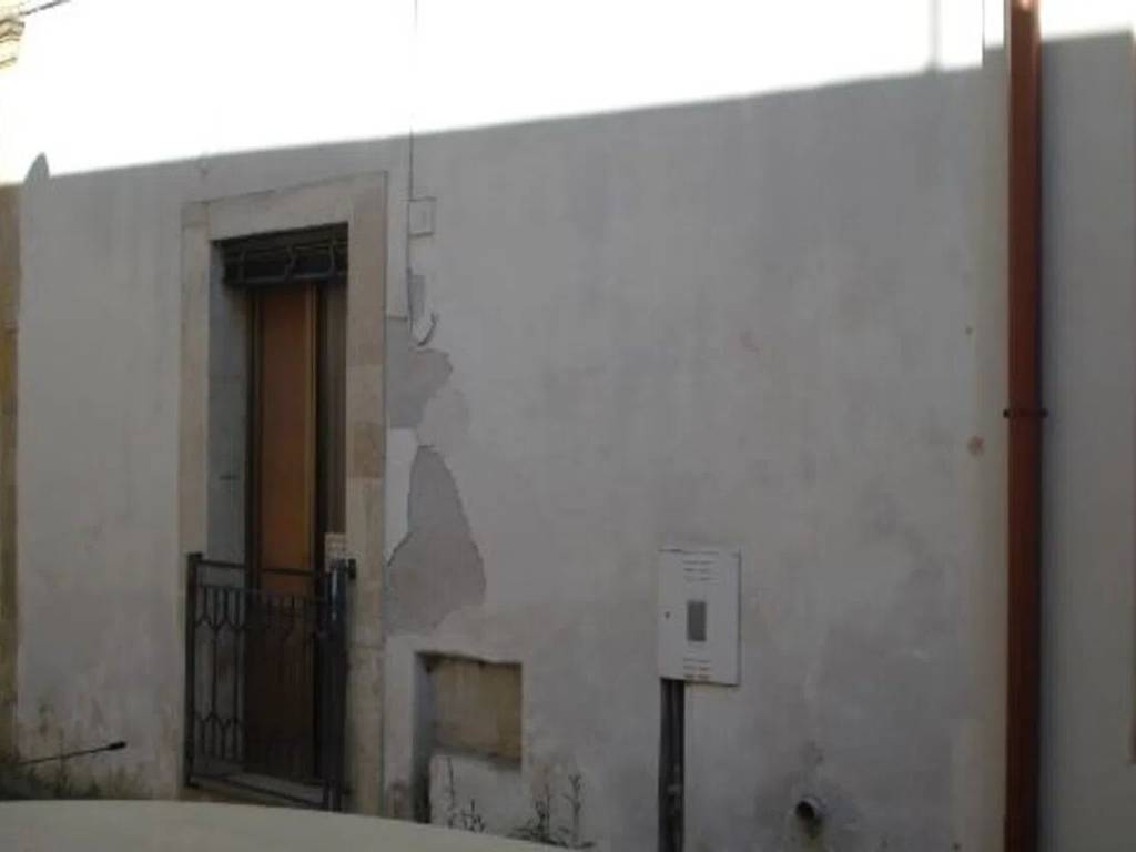 Villa a Cutrofiano in Via Massimo D'Azeglio - Foto 3