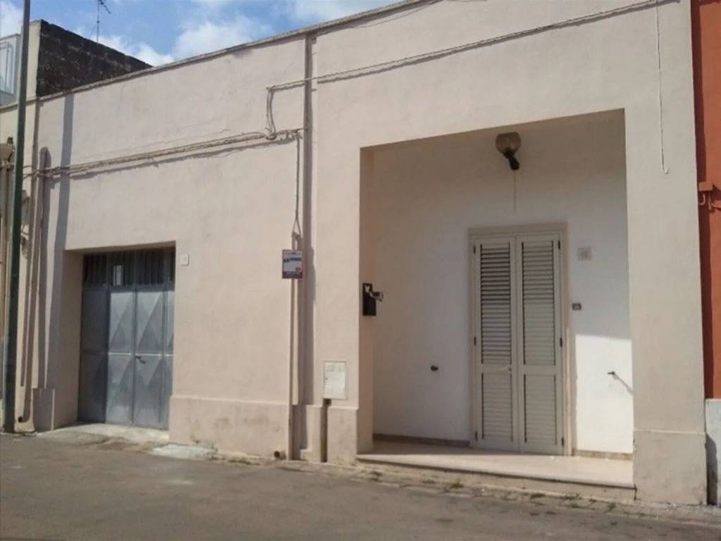 Appartamento a Cutrofiano in Via Marsala S.N.C. - Foto 3