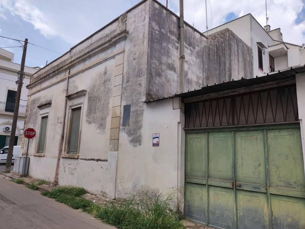 Villa a Cutrofiano in Corso Piave S.N.C. - Foto 4