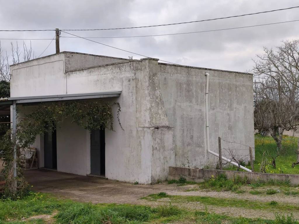 Rustico / casale a Cutrofiano in Via Supersano S.N.C. - Foto 2