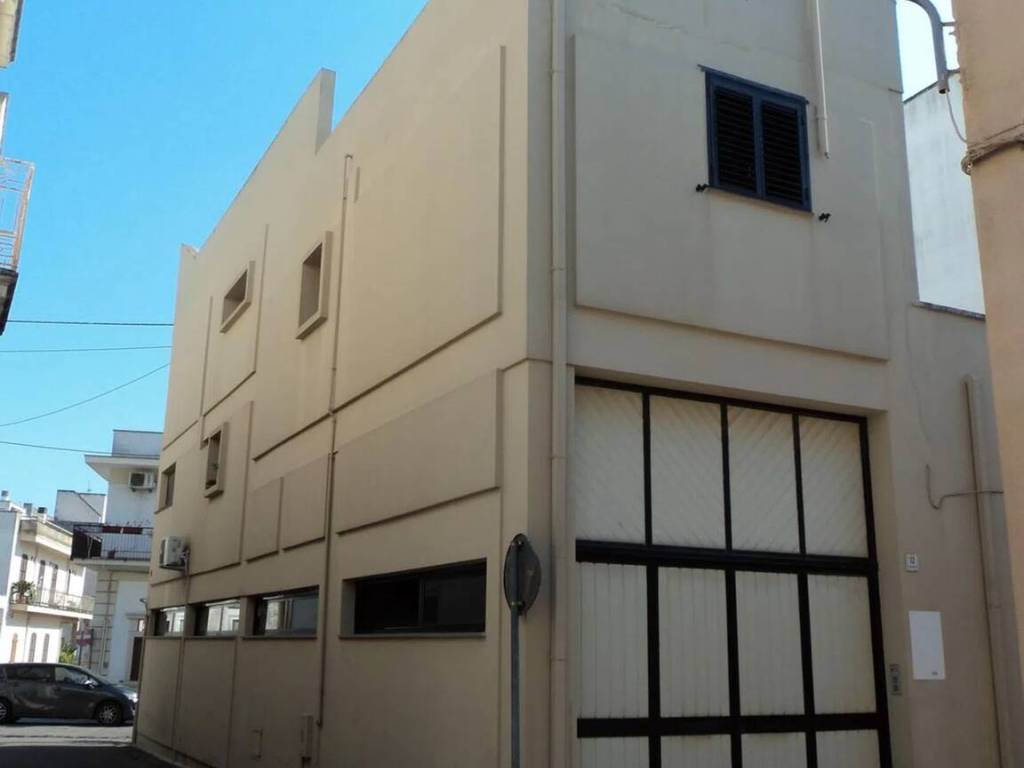 Villa a Cutrofiano in Corso Piave, 28 - Foto 2