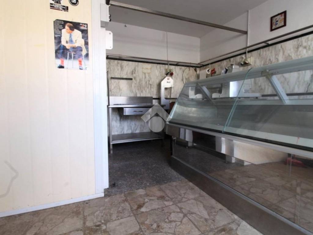 Immobile a Ascoli piceno in negozio viale sinibaldo vellei, 27 - Foto 5