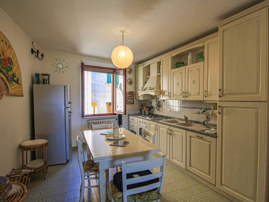 Appartamento a Piegaro in Via Ariosto - Foto 4