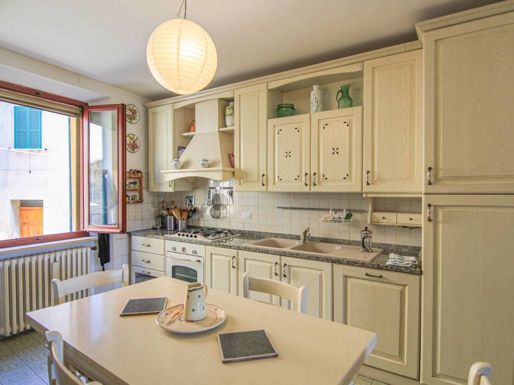 Appartamento a Piegaro in Via Ariosto - Foto 5