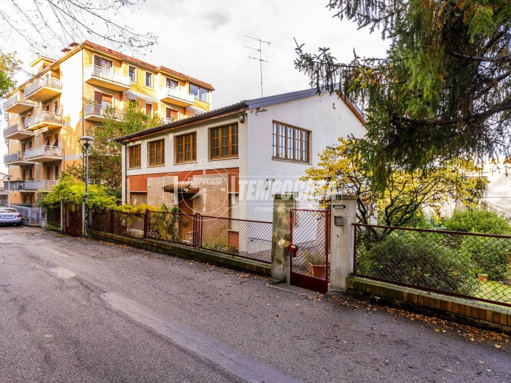 Casa indipendente a Macerata in Via Cristoforo Resse - Foto 2