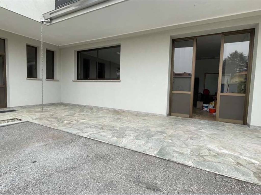 Villa a Oleggio - Foto 2