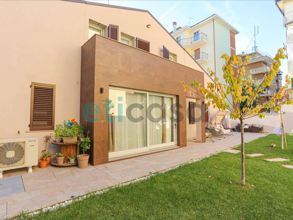 Villa a Piacenza in Via Augusto Balsamo 6, Piacenza, 6 - Foto 4
