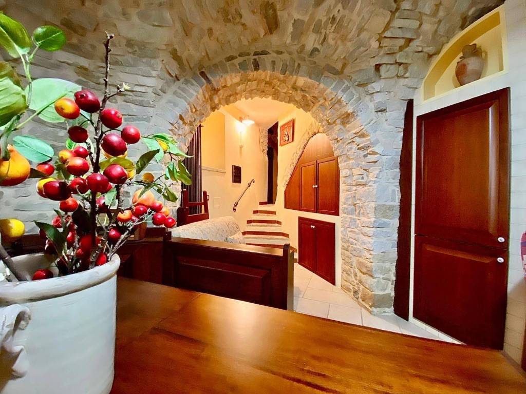 Casa indipendente a Roseto valfortore in VIA QUATTRO NOVEMBRE - Foto 5