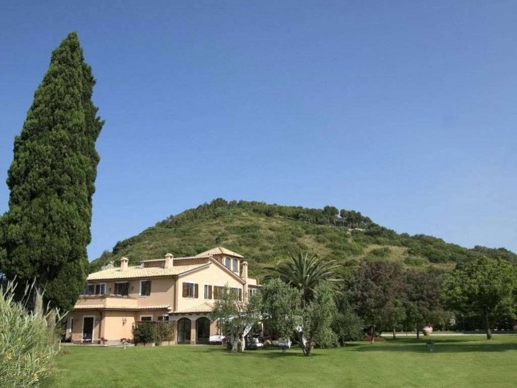 Palazzo / stabile a Orbetello - Foto 2