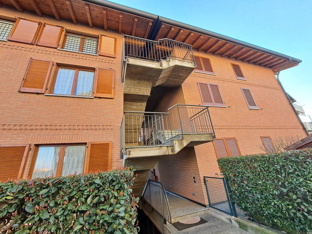 Appartamento a Cantù in Via California - Foto 2