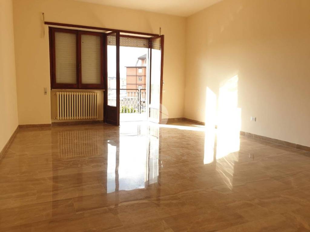 Appartamento a Frosinone in Via Tiburtina, 171 - Foto 4