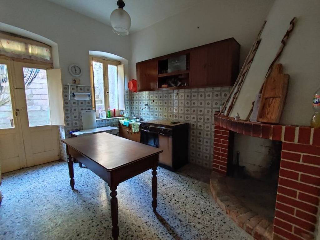 Casa indipendente a Scano di montiferro in Via Sa Serra - Foto 2