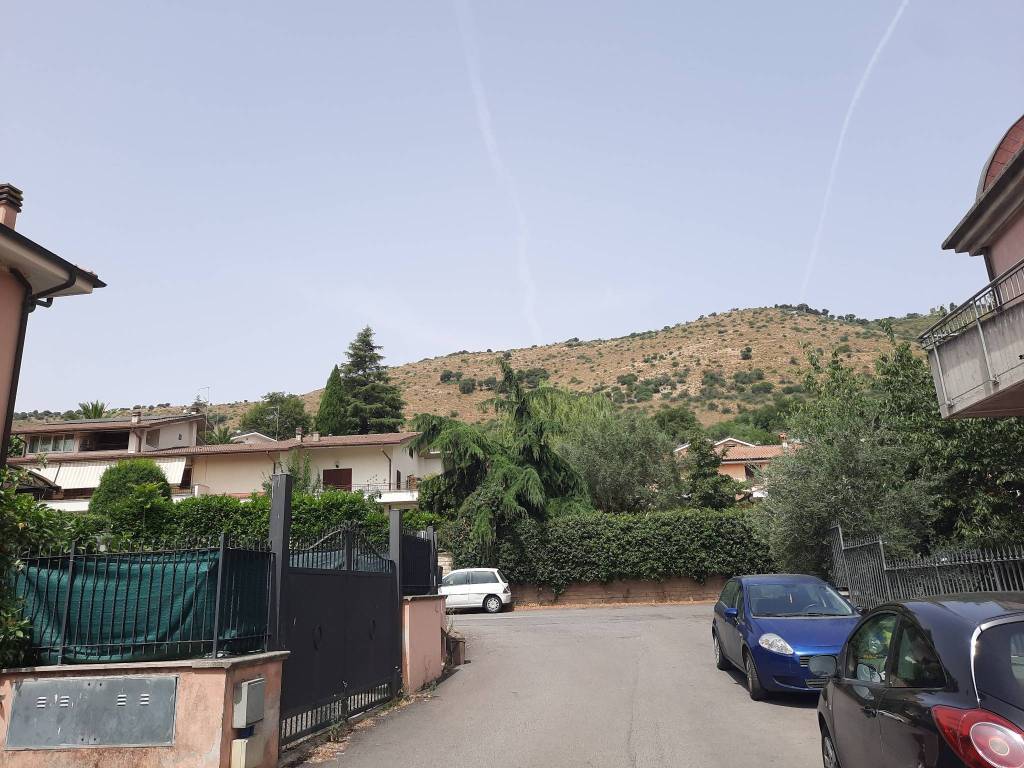 Appartamento a Tivoli in Viale dei Platani - Foto 3