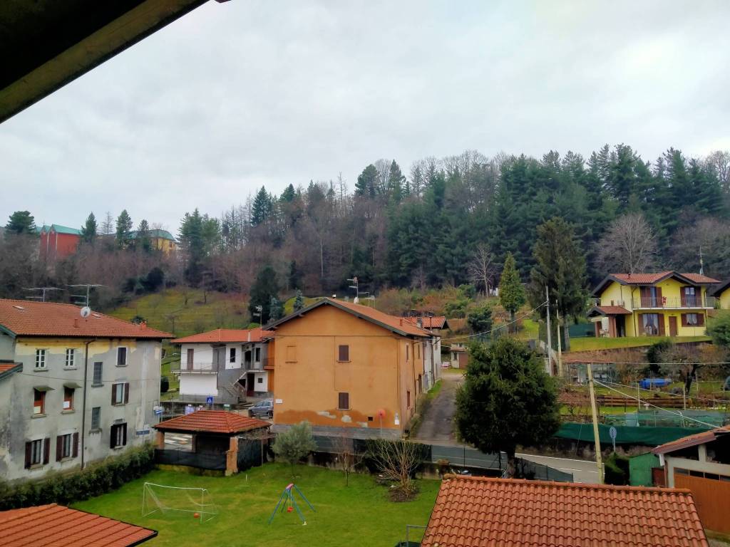 Casa indipendente a Besozzo in Via Stocchetti - Foto 3