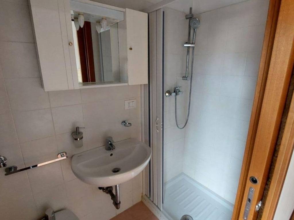Appartamento a Modena in Via Archirola, 29 - Foto 4