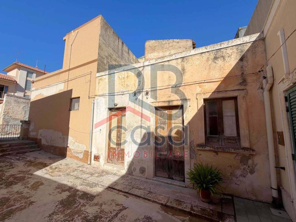 Casa indipendente a Ispica in Via Raffaello - Foto 5